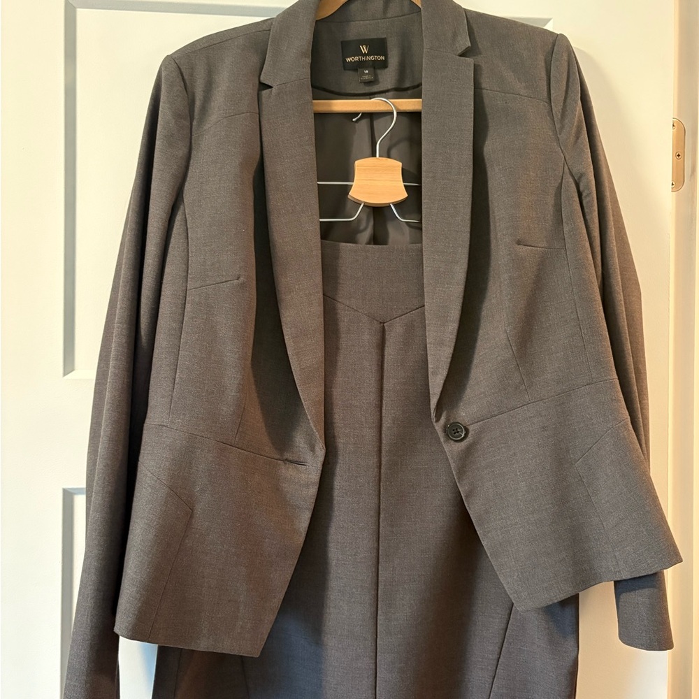 Worthington Charcoal Women's Suit Set Jacket 14, Skirt 12